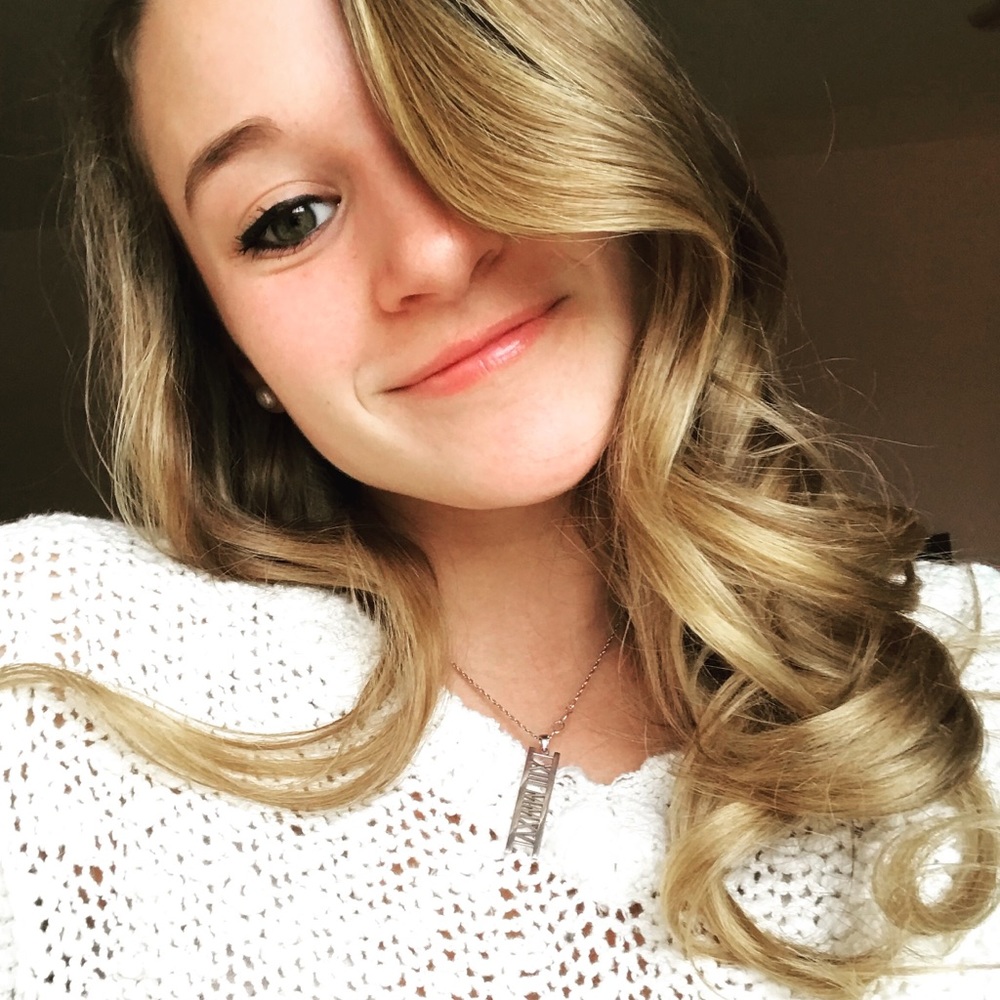 Meet your Posher, Liz